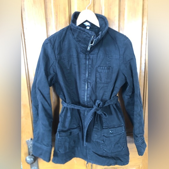 Women’s Black Utility Jacket - Picture 15 of 16